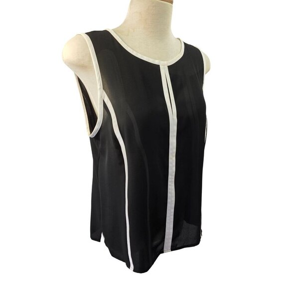 Halogen Tipped Slvless Top Keyhole Round Neckline Sz M/L White Trim on Black NWT - Picture 6 of 11